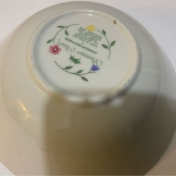 Johnson Brothers Summer Chintz vegetable bowl Pink Flower Ridged Border England - Picture 3 of 5